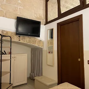 https://df-room-borgo-antico.barihotels.org