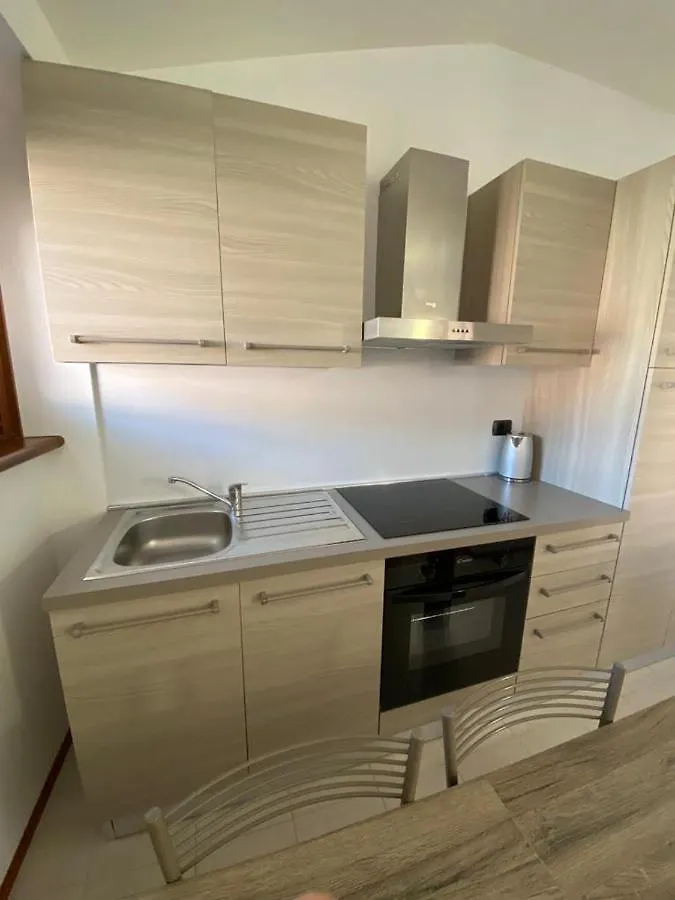 סירמיונה Suite Mavino Appartamenti 0*,